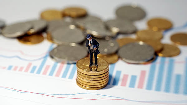 德众汽车上涨5.35%，报4.73元/股