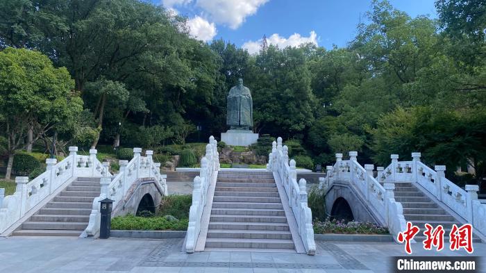 衢州⇌济宁航线开通 架起南孔、北孔“空中走廊”