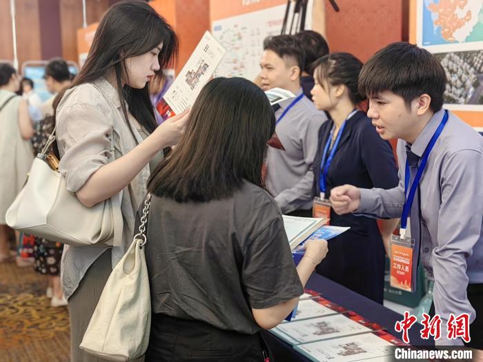 广西“金九银十”住房促消费活动开启“一站式”服务